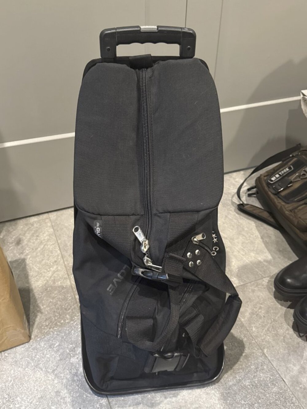 Club Glove Travel Golf Bag MINI ROLLING DUFFLE II Wheels Black Bag Embroidered
